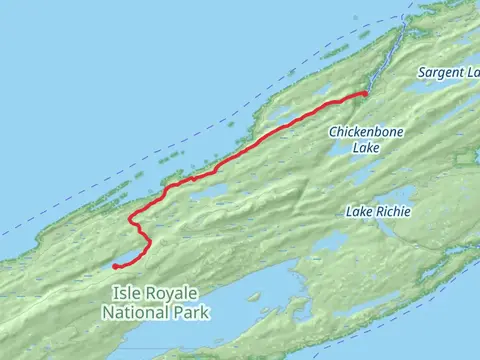 Minong Ridge Trail to Hatchet Lake