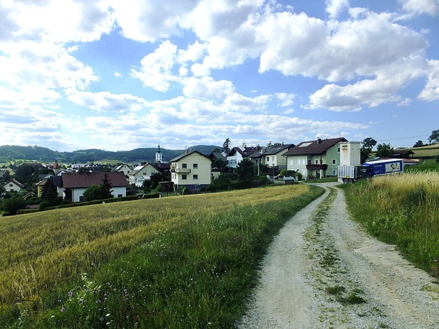 An image depicting the trail Freistadt to Kaplice and its surrounding area.