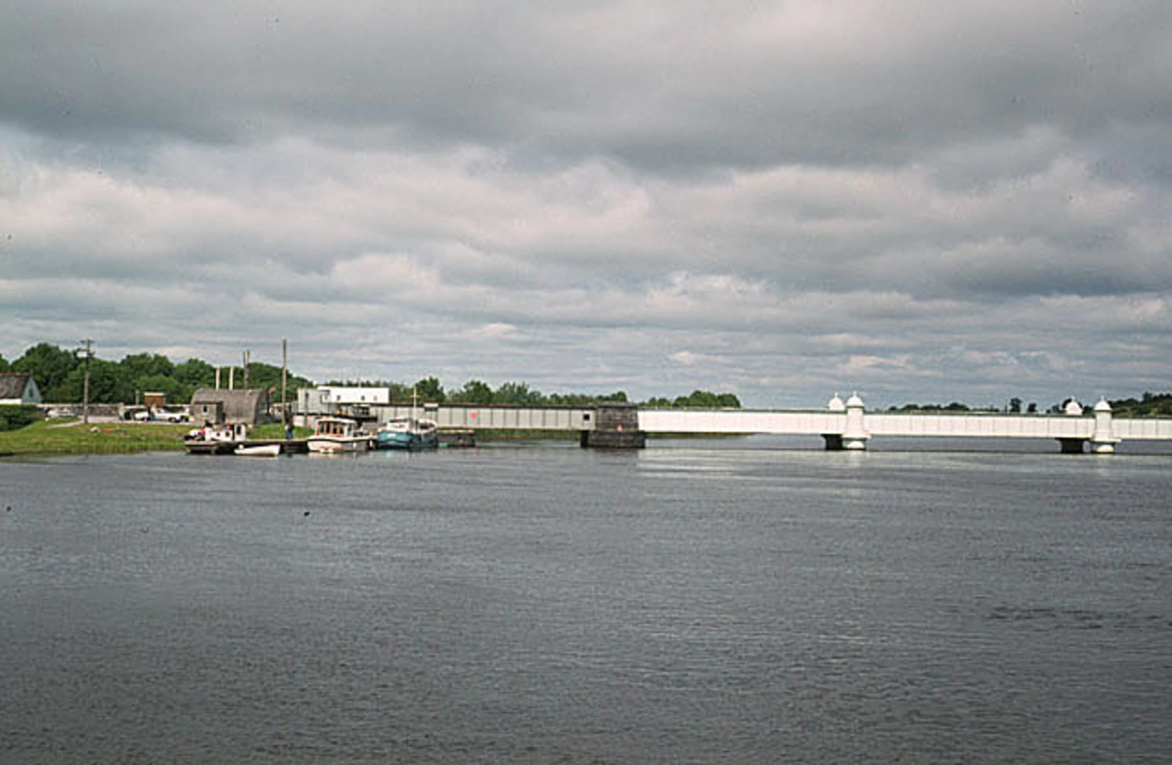 An image depicting the trail Hymany Way and its surrounding area.