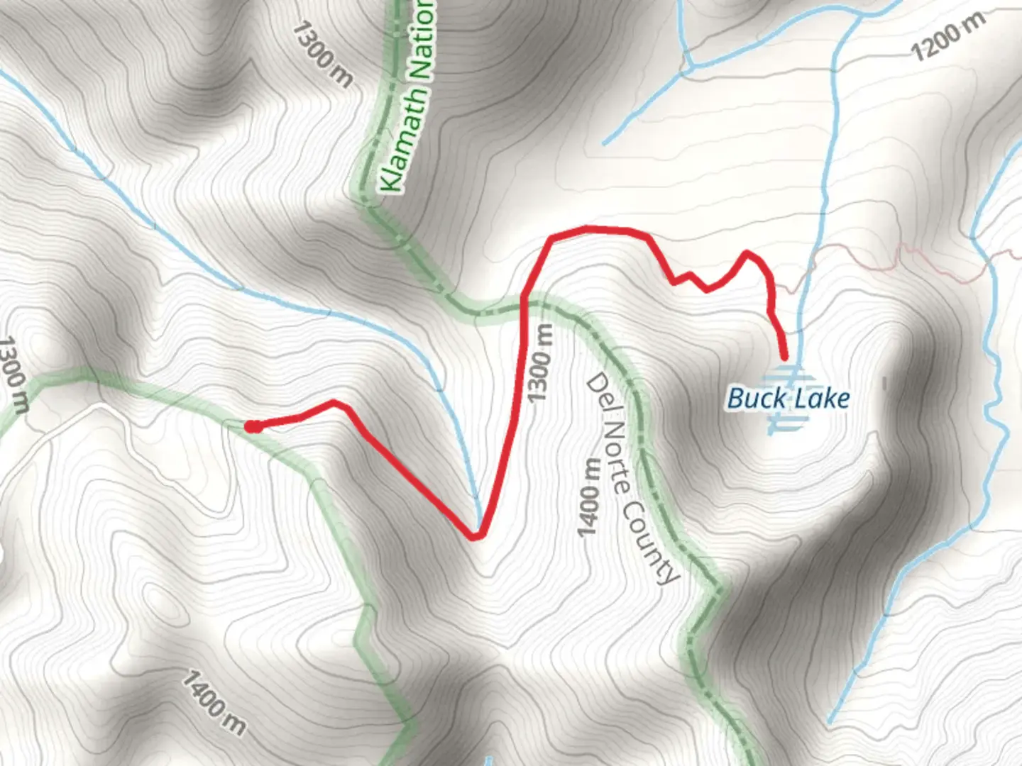 An image depicting the trail Buck Lake via Doe Flat Trail and its surrounding area.